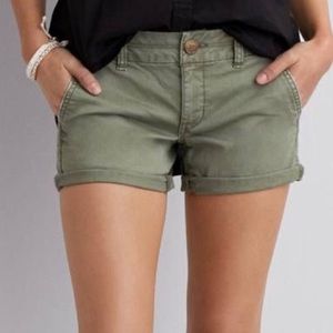 AMERICAN EAGLE TWILL SHORTS